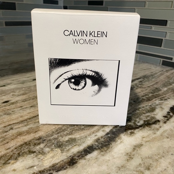 Calvin Klein woman perfume 100 ml - Picture 2 of 3